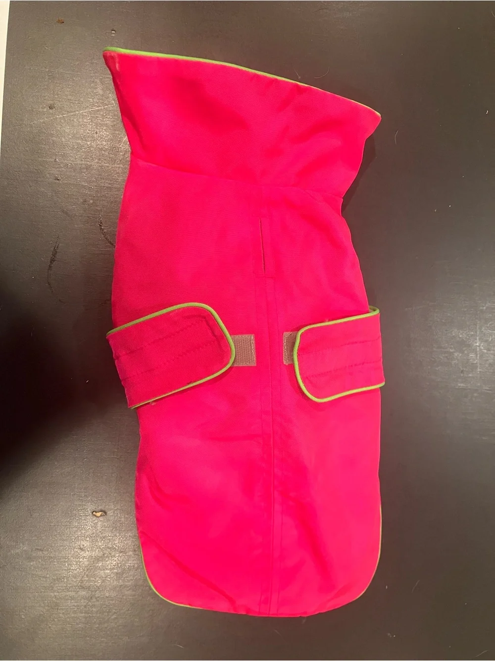 Zoomies dog raincoat- hot pink and green MADE IN USA 12 inch, size Medium Velcro